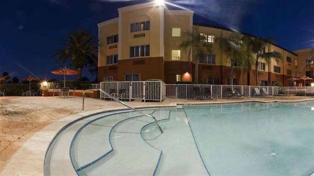 Holiday Inn Express Hotel Clearwater East - Icot Center By Ihg Pinellas Park 2*,