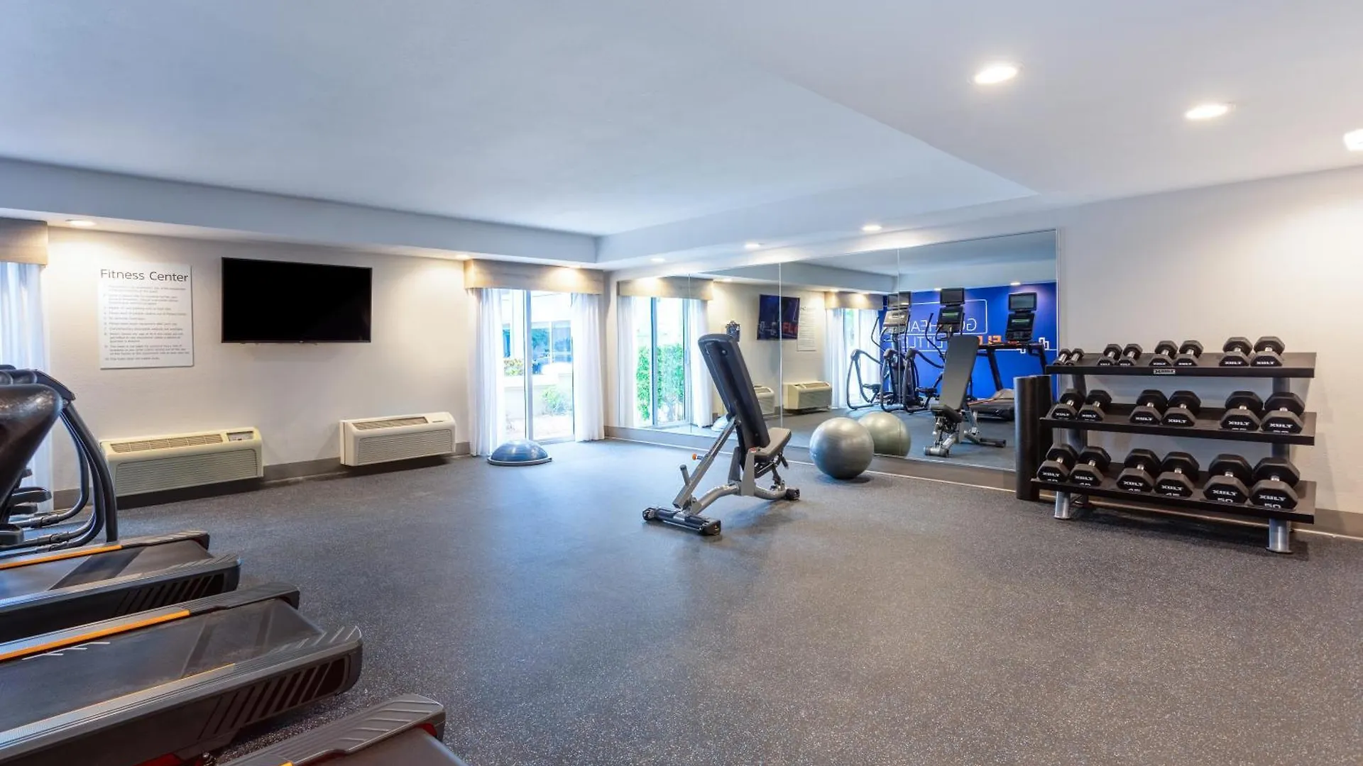 Holiday Inn Express Hotel Clearwater East - Icot Center By Ihg Pinellas Park